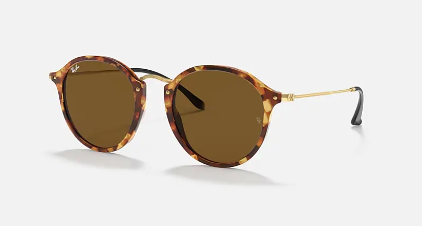 Les lunettes de soleil ROUND FLECK en Havana marron et Marron B-15 - RB2447 | Ray-Ban® FR