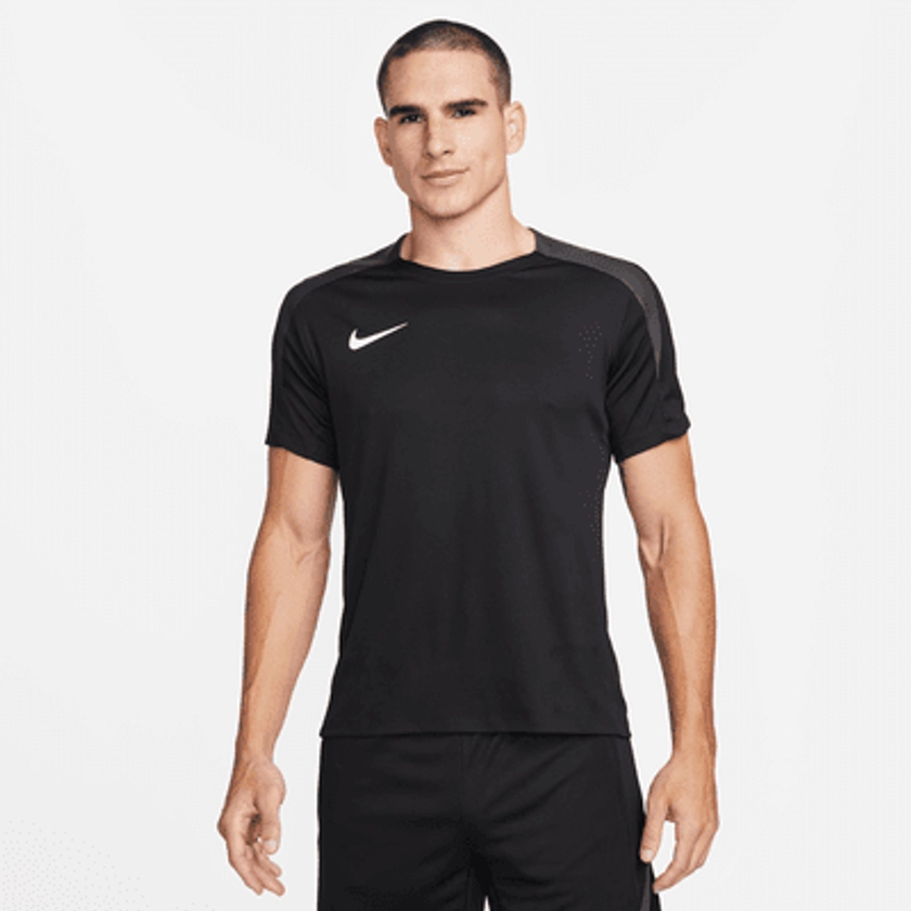 Haut de foot à manches courtes Dri-FIT Nike Strike pour homme