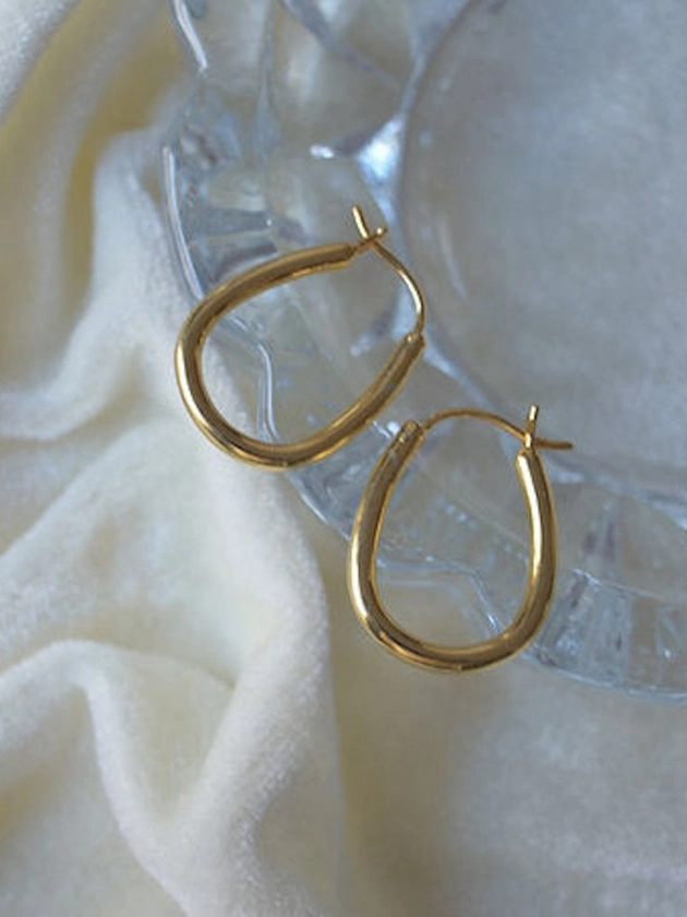 Anushka Jain Jewellery 925 Sterling Silver Gold-Plated Classic Hoop Earrings