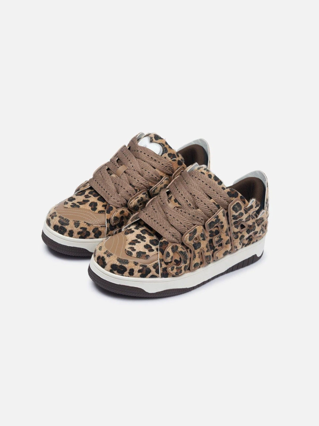 StarryClimb Leopard Print Applique Skate Shoes