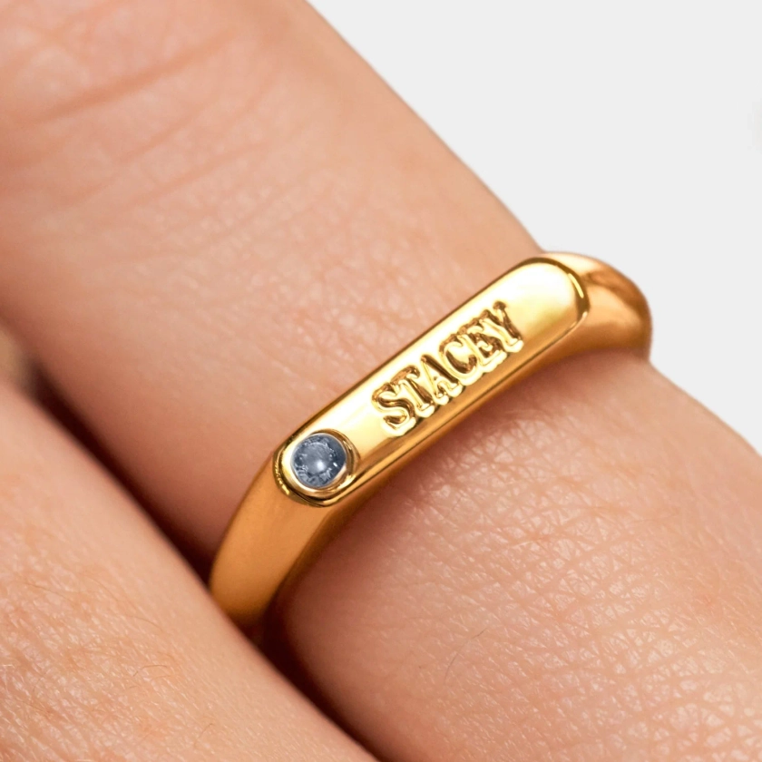 Birthstone Signet Custom Name Ring (Gold)