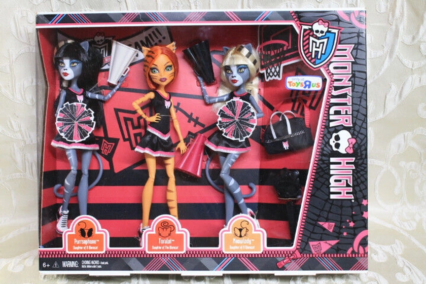 Monster High Fearleading Doll Werecats 3 Pack Cheer Squad New in Box NIB