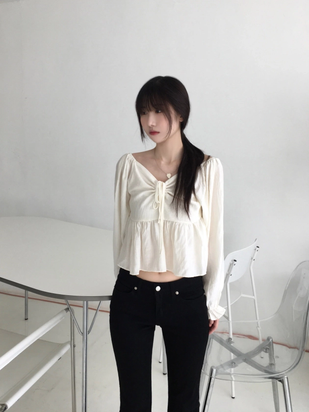 Haze Cropped Blouse (3 colors) - Kitten | 60% - Asian Fashion Online Store