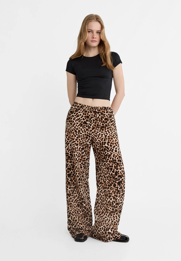 Pantalon fluide à imprimé léopard