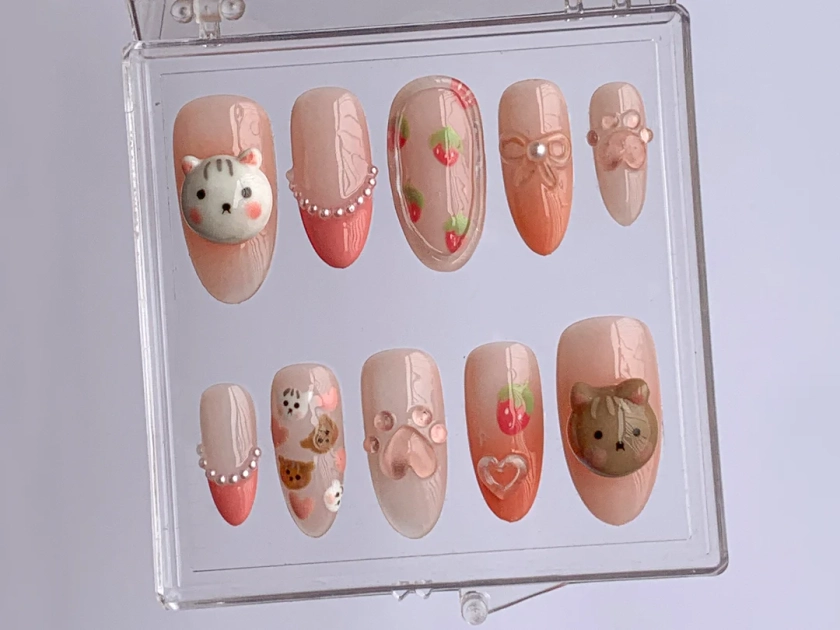 Cute Animal Press On Nails | Adorable 3D Pet Themed Press On Nails | Fun and Whimsical Nail Art | 3D Animal On Fake Nails | HC71T