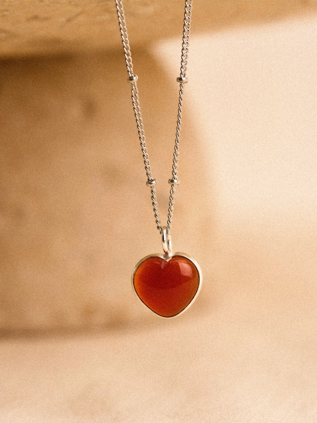 Silver Tone Heart Pendant Necklace | Apricot Clothing