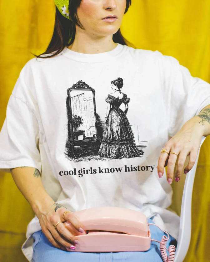 Funny Womens History Tee Shirt for Friend Who Loves History: Cool Girls Know History, Social Studies Gift for History Major, Graduation Gift - Etsy UK