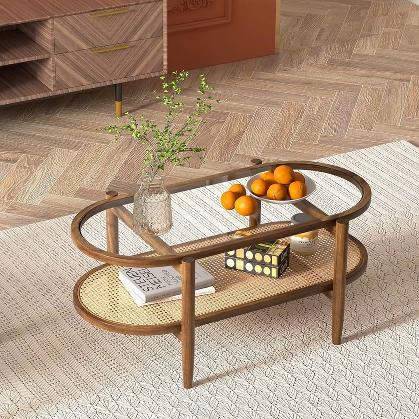 GIANTEX Table Basse Ovale en Bois Massif avec Plateau en Verre & Étagère en Rotin, Table Basse Salon, Table Basse Rustique, Table à Thé, Table d'Appoint pour Salon, 102 x 56 x 47 cm (Marron)