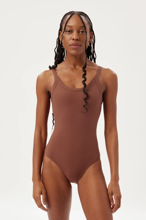 Walnut Coco Scoop Bodysuit — Girlfriend Collective