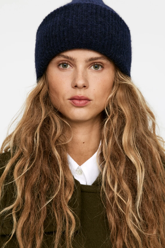 Beanie van een alpaca/merinowolmix - Donkerblauw - DAMES | H&M NL