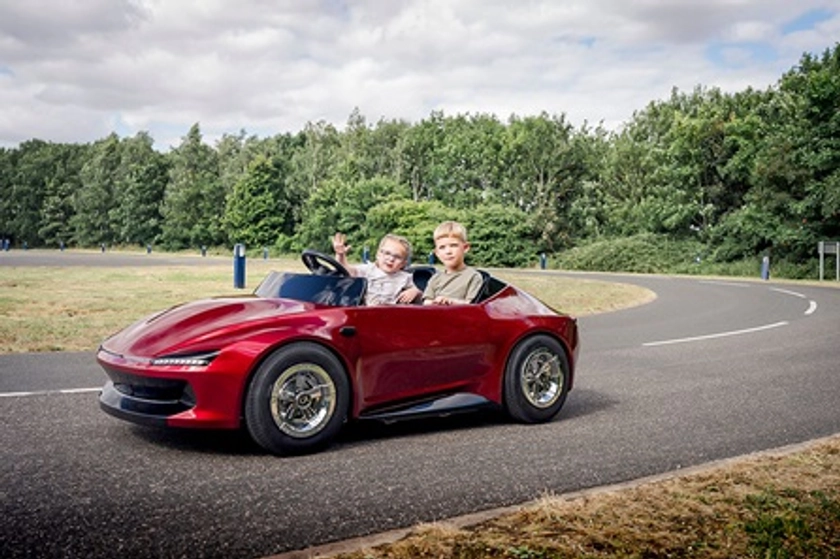 Young Driver Firefly Driving Experience - Virgin Experience Days