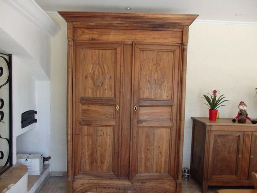 Armoire ancienne