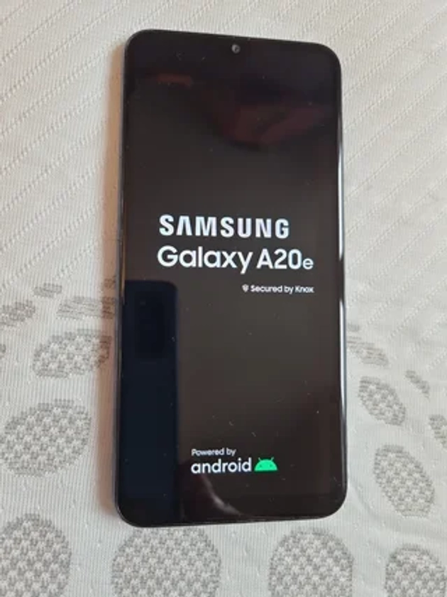 Samsung Galaxy A20e (32gb)