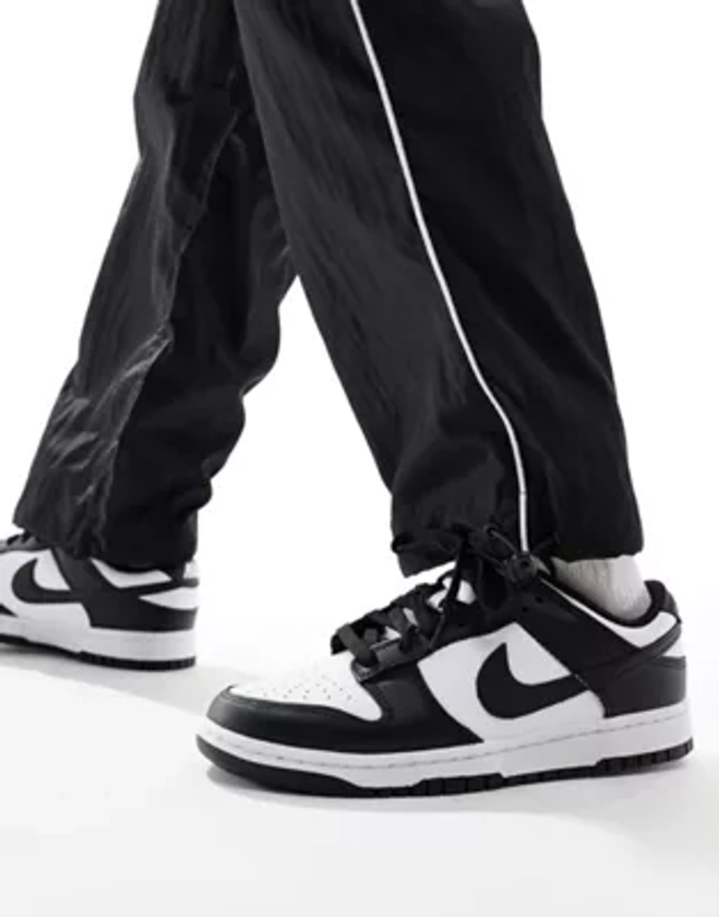 Nike - Dunk Low - Retro sneakers in zwart en wit