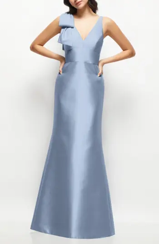 Alfred Sung Bow Detail Sleeveless Satin Twill Trumpet Gown | Nordstrom