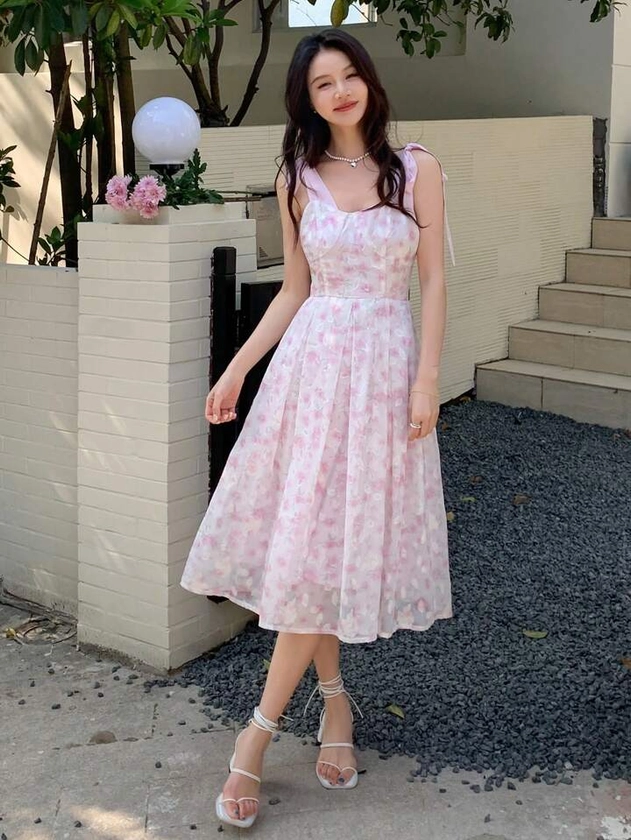 DAZY Allover Floral Print Tie Shoulder Cami Dress | SHEIN USA