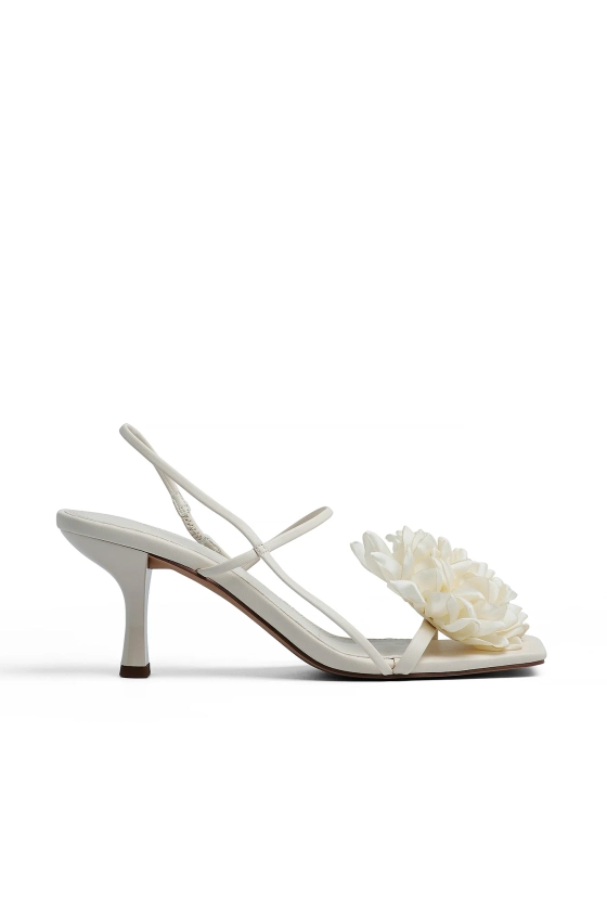 Squared Toe Flower Detail Heels Offwhite