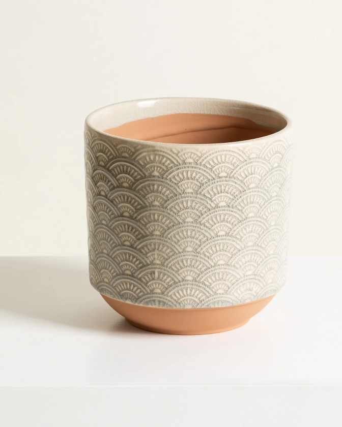 Modelo Geometric Ceramic Plant Pot Medium | Oliver Bonas