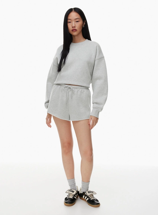 COZY FLEECE MEGA FLUTTER™ MICRO SWEATSHORT