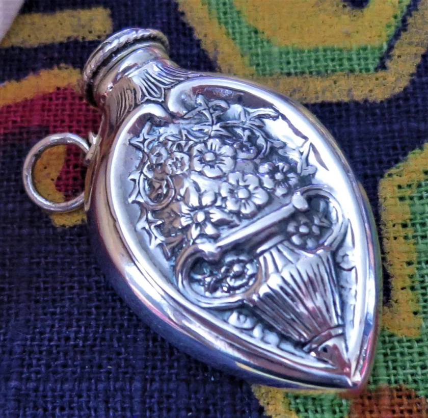 A Pretty Vintage 925 Silver Perfume Bottle in the Classical - Etsy Australia