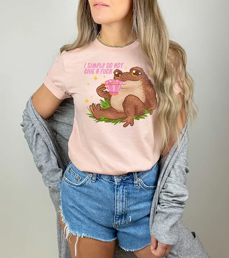 I Simply Do Not Give a Fuck Toad Sipping Tea Tee | Toad T-Shirt | Funny Toad Tee | Fairycore T-Shirt | Sip Tea Tee | IDGAF Tee