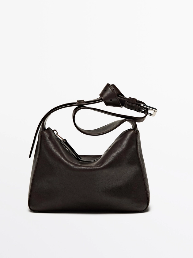 Sac à bandoulière en cuir nappa à fermeture Éclair · Marron · Accessoires | Massimo Dutti