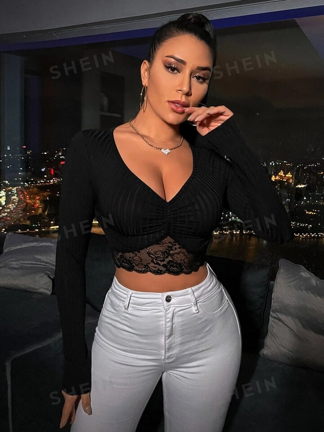 SHEIN SXY Spring And Summer Deep V-Neck Contrasting Lace Hem Tight And Sexy Short T-Shirt