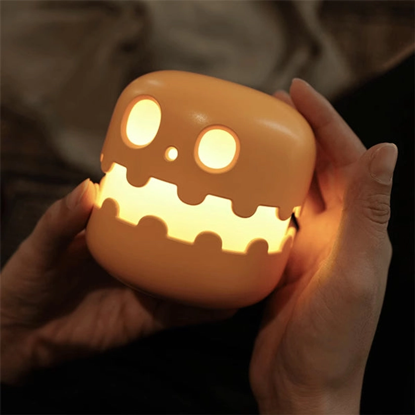 Spooky Pumpkin Night Light – Your Halloween Essential! 🎃 – CoolHolder