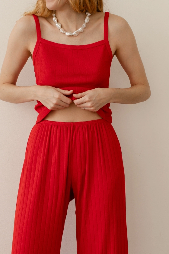 The Pointelle Simple Crop Pant