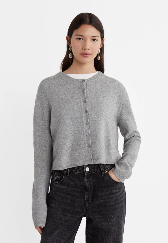 Cardigan doux avec boutons - Pulls et gilets femme | Stradivarius France