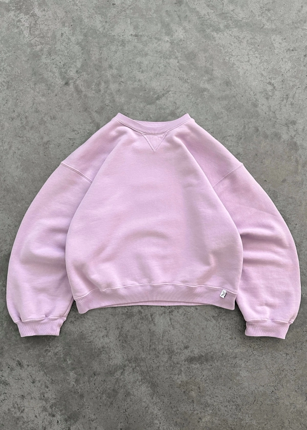 AKIMBO CREWNECK