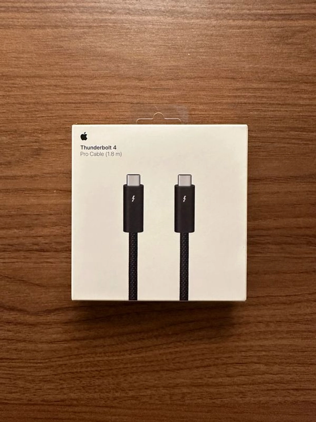 Câble Apple Thunderbolt 4 (USB-C) Pro 1,8 m
