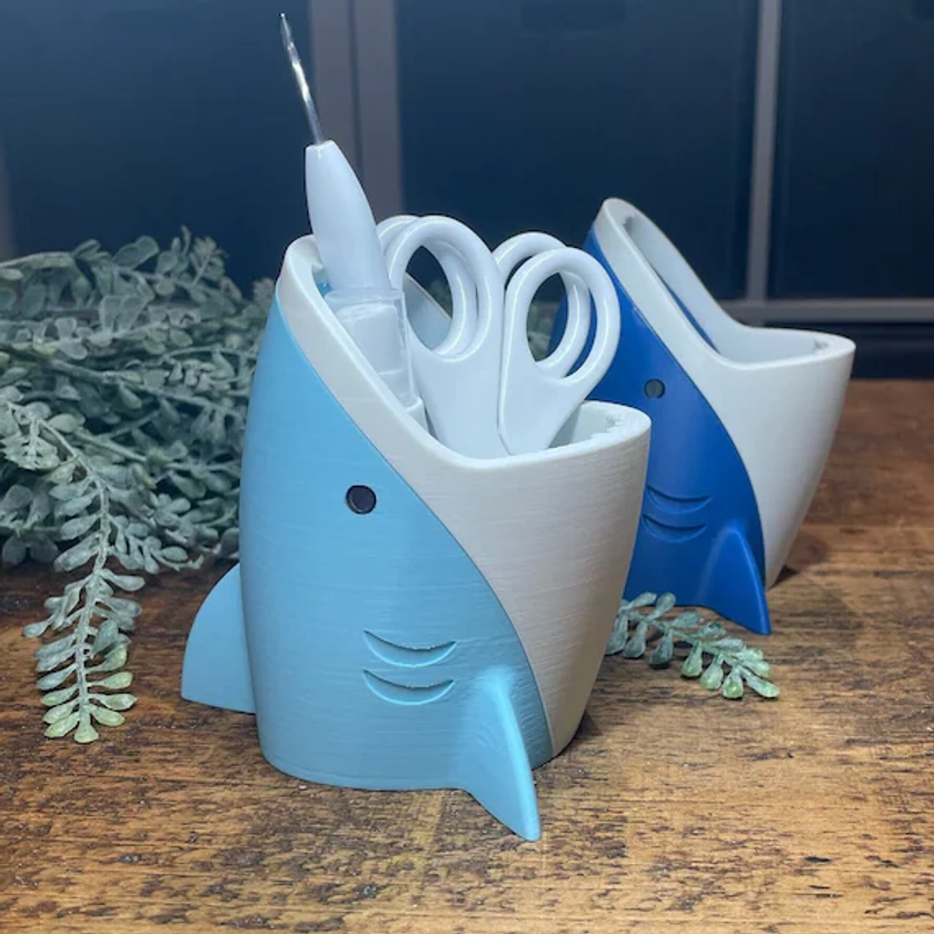 Shark Pencil Pot & Storage I Awesome Gift For Shark And Marine Life Fans (Orders Of 2 Or More Recieve A FREE Shark Fidget Toy!)