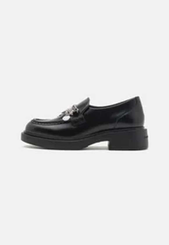 MACIE CHARM TRIM LOAFER - Mocassins - black/silver