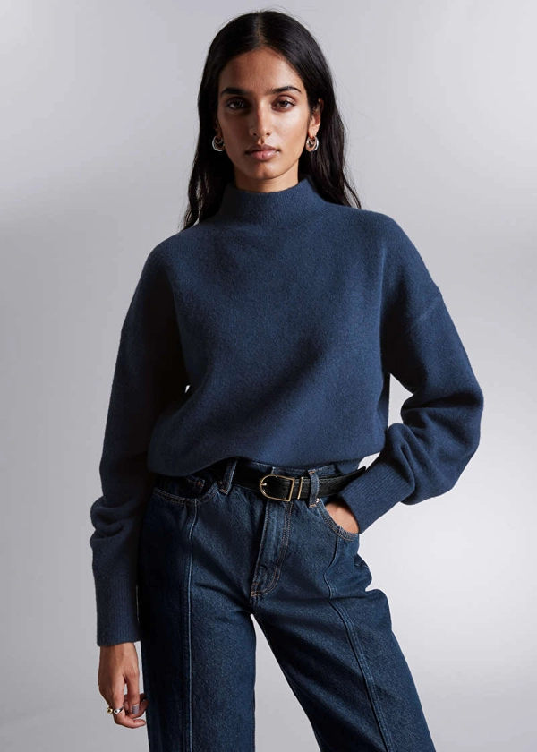 Pull à col montant - Laine bleue foncée - Sweaters - & Other Stories FR