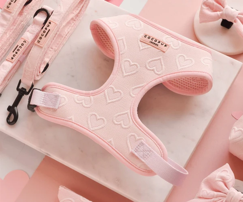 Babypink sele med hjerter