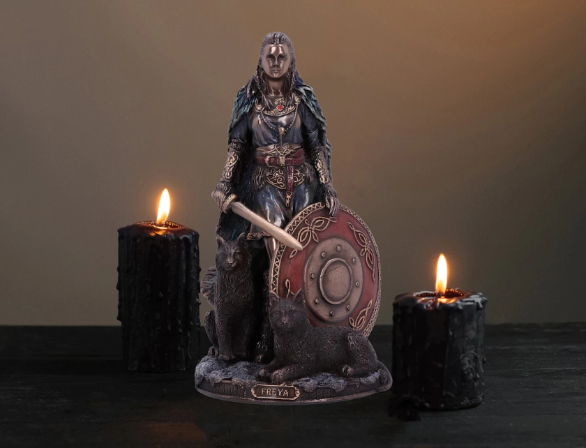 Freya Norse Mythology Goddess Of Beauty and Wisdom Statue, Freyja Figurine, Pagan Altar Sculpture