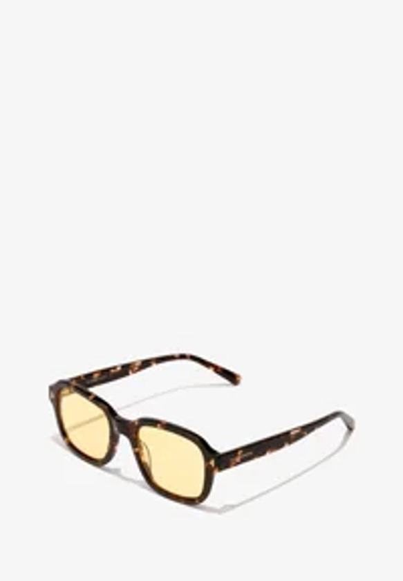 TWIST - Lunettes de soleil - brown