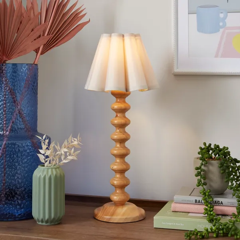 Petal Pleat Lamp Shade