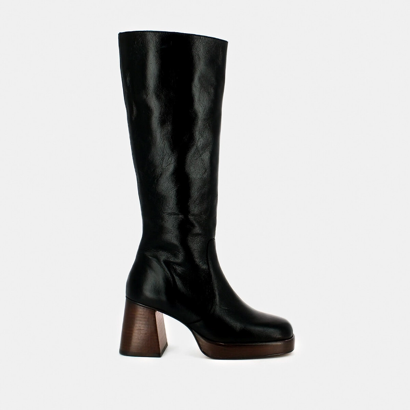 Bottes en cuir vieilli Betina, talons