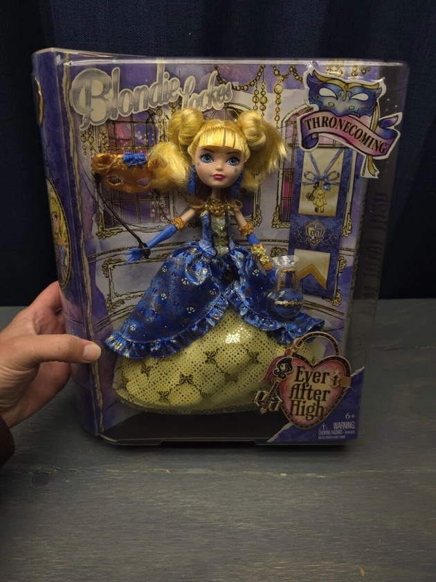 Ever After High THRONECOMING Blondie Lockes Doll 2013 Brand NEW IN BOX!