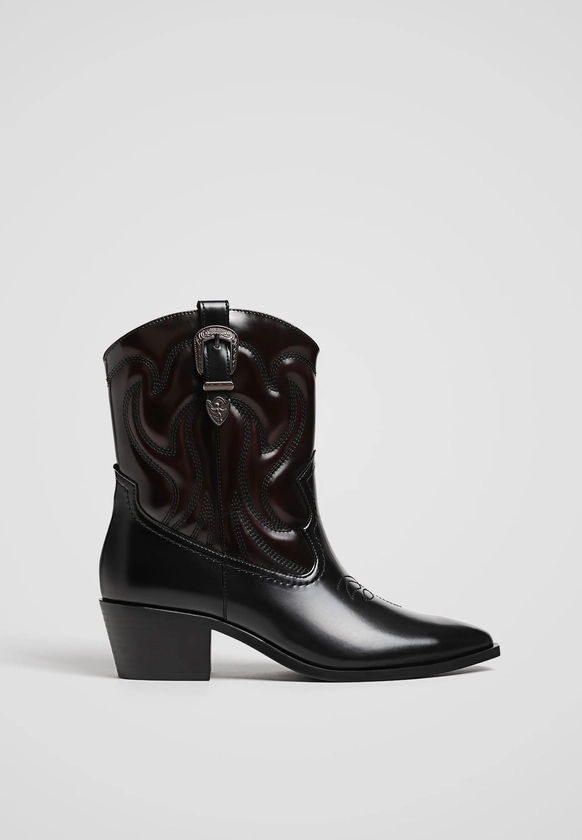 Bottines cowboy à talon - Toutes femme | Stradivarius France