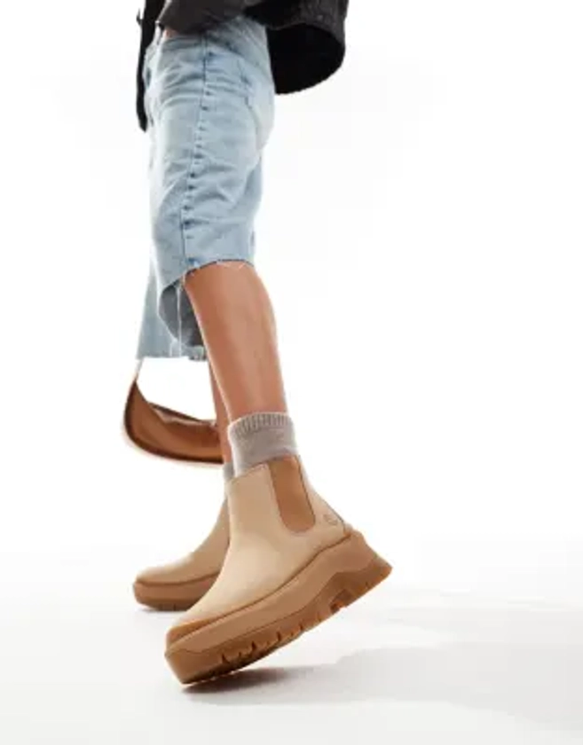 Timberland - Roxie Lane - Bottines chelsea en nubuck à semelle chunky - Beige