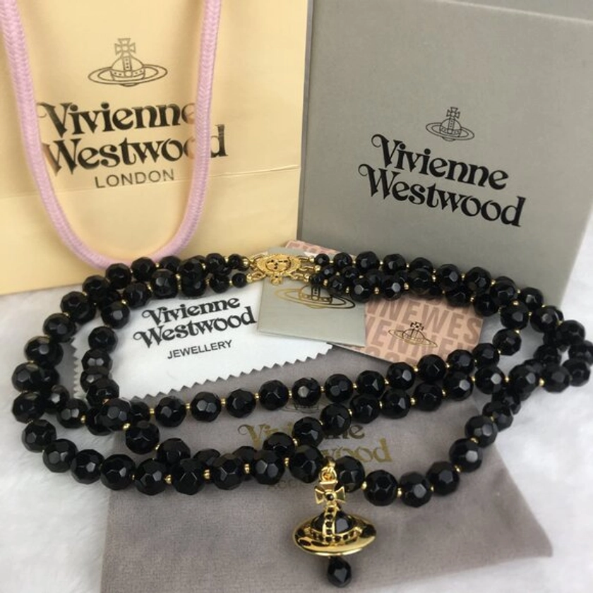 Vivienne Westwood Three Row Pearl Bas Relief Choker in gold (Brand New)