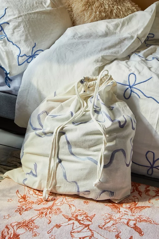 Drawstring Bow Print Laundry Bag