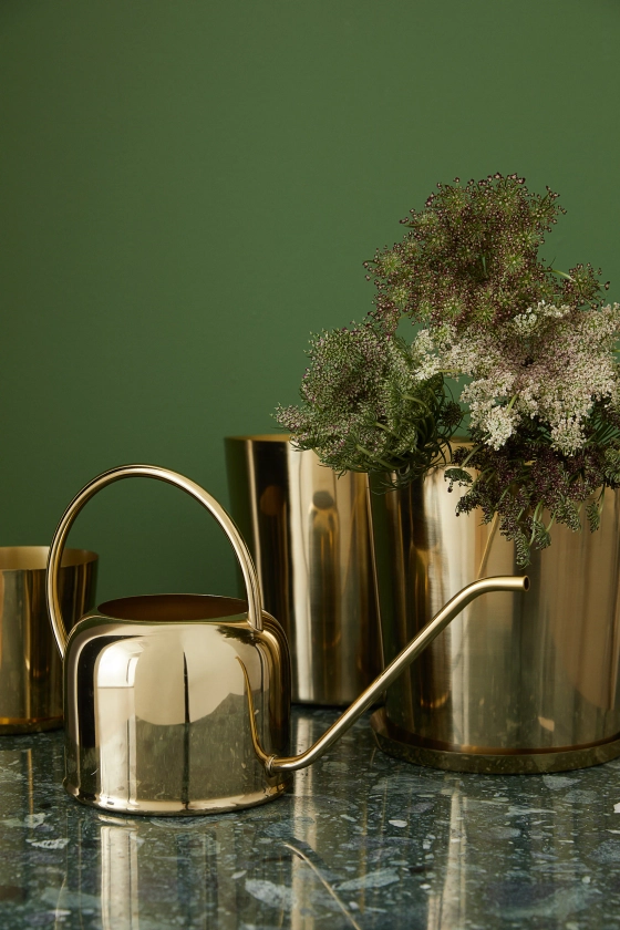 Metal watering can - Gold-coloured - Home All | H&M GB