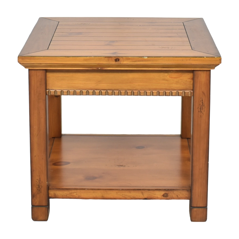 Legends Furniture Traditional End Table | 40% Off | Kaiyo