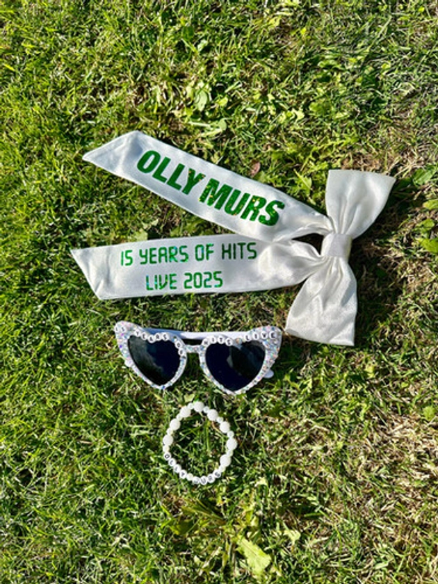 Olly Murs 15 Years of Hits Live Hair Bow, Bracelet and Sunglasses Combo deal!! | CrystalsbyCarly