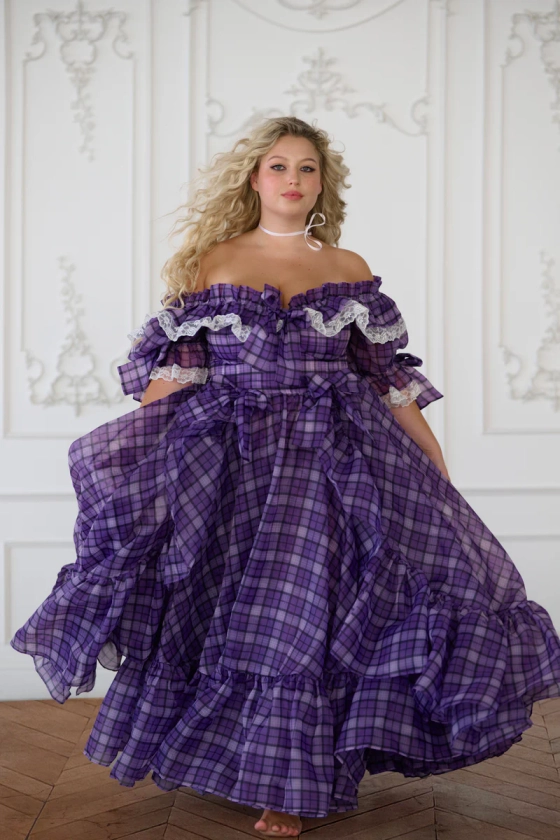 The Girls' School Carriage Gown