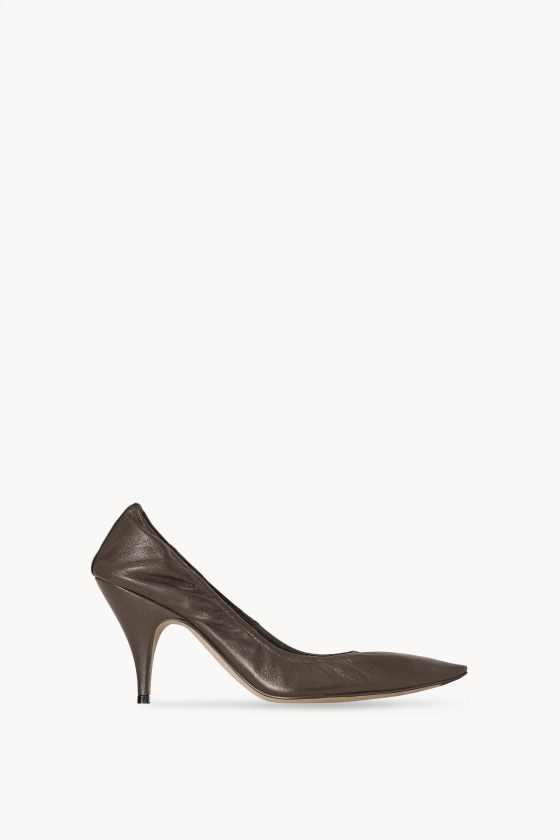 Liisa Pump Brown in Leather – The Row